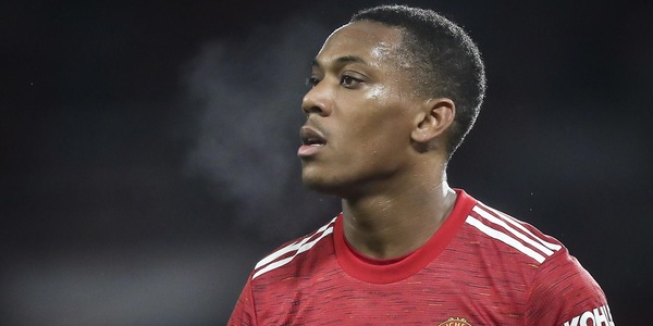 "Monchi studia la prossima mossa per soffiare Martial alla Juve"