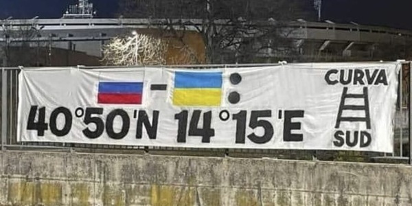 A Verona striscione criminale: guerra Russia-Ucraina e coordinate di Napoli