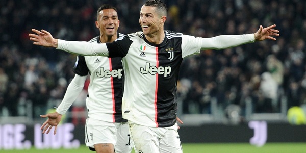 Juve-Parma 2-1: Ronaldo show, che doppietta! L'Inter scivola a -4