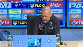 Spalletti: "Le critiche di De Laurentiis sui cambi? Non mi danno fastidio"