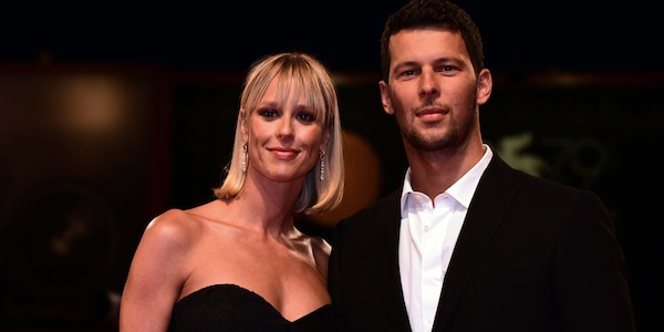 Federica Pellegrini si sfoga: "Pressioni per un avere un figlio, pensavamo all'adozione"