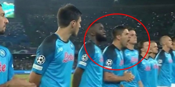 Simeone e l'urlo "The Champions" da brividi: la foto diventa virale