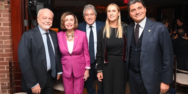 Aurelio De Laurentiis e la foto con Nancy Pelosi: ecco il motivo dell'incontro