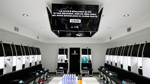 Juve, la frase di Scirea sullo schermo dello spogliatoio