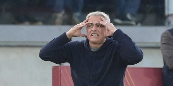Mourinho e la Roma senza Dybala: la risposta "segreta" del tecnico al giornalista