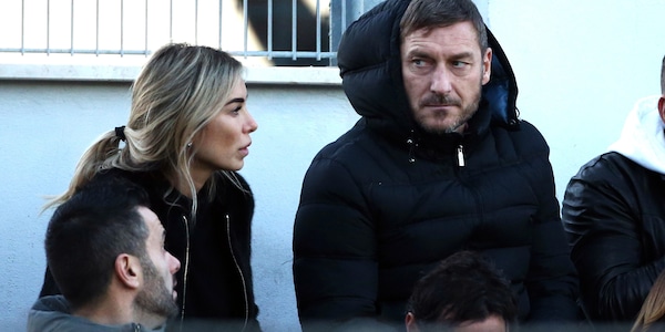 Totti torna a Trigoria con Noemi: ecco cosa ha fatto e perché