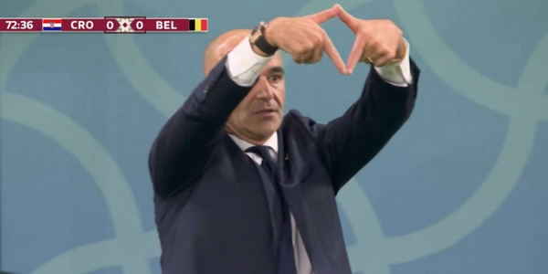 Martinez, ma che fai? Il gesto del ct del Belgio è virale sui social