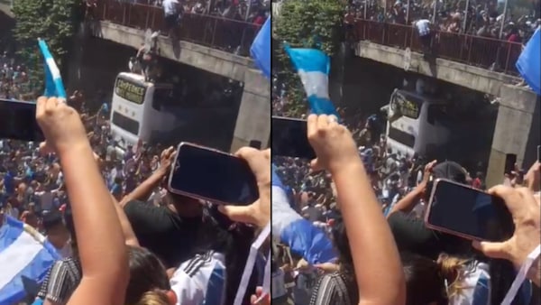 Paura in Argentina, due tifosi si lanciano sul pullman da un ponte: uno cade sulla folla