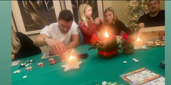 Totti con i figli, i nipoti e Noemi: la vigilia speciale del Capitano