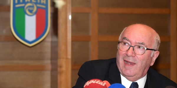 Italia, Tavecchio: "Italia ha avuto paura ma il Mondiale è abbordabile"