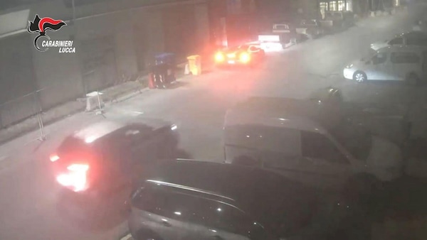 Presi i ladri dell'orologio da 2 milioni di Leclerc: le foto dell'operazione dei carabinieri