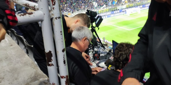Mourinho a sorpresa: ecco dove vedrà Inter-Roma a San Siro