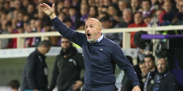 Scambiano Italiano Jr per un tifoso della Juve: caos e insulti al Franchi