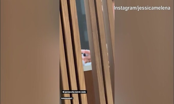 Jessica e Ciro, il siparietto domestico è tutto da ridere...