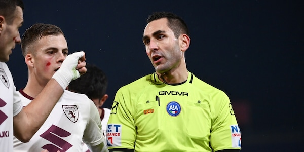 Bologna-Torino, la moviola: Colombo non convince