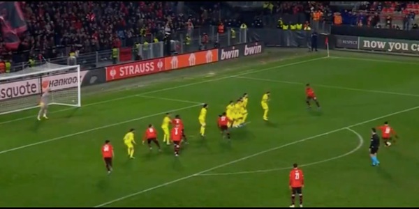 Clamoroso, annullato il 3-3 del Rennes per una regola che nessuno ricordava