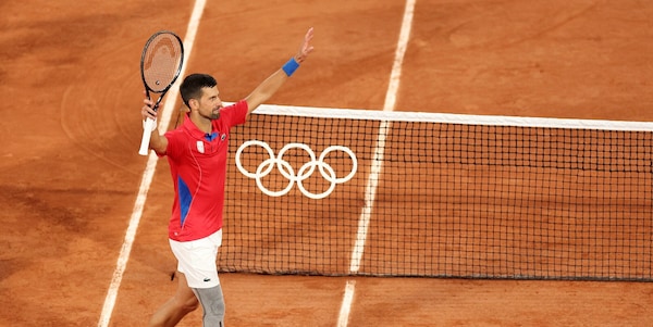 Bufera Djokovic: "Perché al posto di Sinner non poteva esserci Berrettini?"
