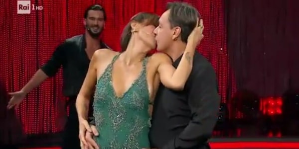 Andiamo a Blackpool, Benedetta! Caressa e Parodi samba e tango a Ballando con le stelle