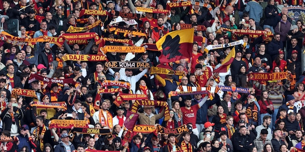 Roma, la protesta dei tifosi non si placa: la decisione per la sfida contro l'Inter
