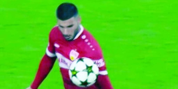 Moviola Juve-Stoccarda, l’arbitro è un disastro! Gli episodi più discussi