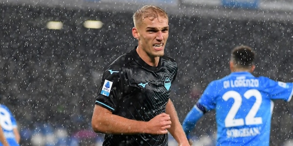 Lazio, senti Isaksen tra Sinner, Salah e la fidanzata calciatrice