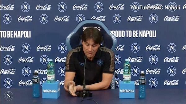 Conte: "Kvara ha chiesto di essere ceduto, sono deluso"