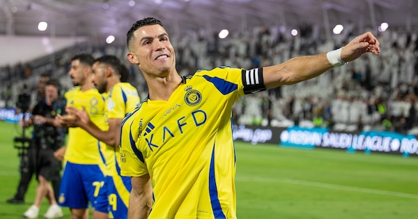 Cristiano Ronaldo rinnova con l'Al Nassr, è ufficiale: i dettagli del nuovo contratto