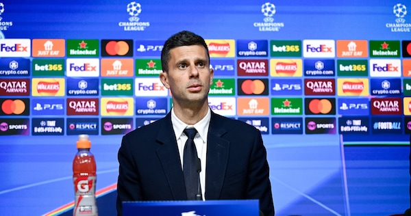 Thiago Motta: "Felice di questa abbondanza. Vlahovic titolare? Non posso dirlo"