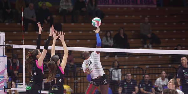 Messina batte Casalmaggiore ma solo al tie break