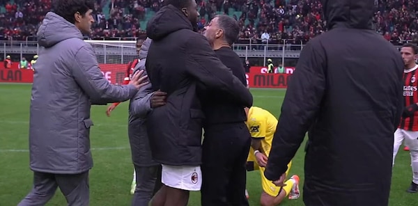 Conceicao a muso duro con Calabria dopo Milan-Parma: cosa è successo in diretta e i motivi della lite