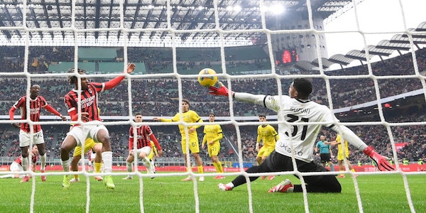 Milan, un'altra rimonta: Parma ribaltato in pieno recupero