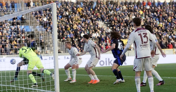Serie B, Salernitana e Palermo sconfitte. Il Catanzaro sbanca Brescia