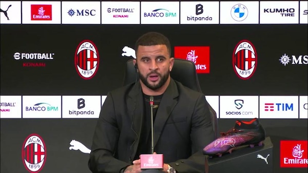 Walker: "Vestire la maglia del Milan è fantastico"