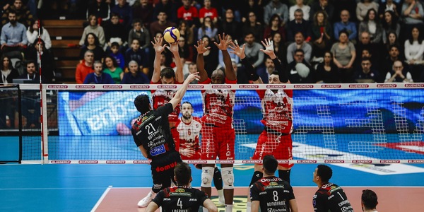 Civitanova vince a Piacenza ed allunga sulla squadra di Anastasi