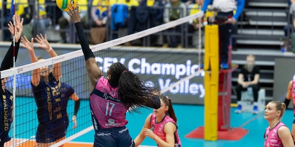 Champions League: Milano vede i quarti, travolto lo Schwerin