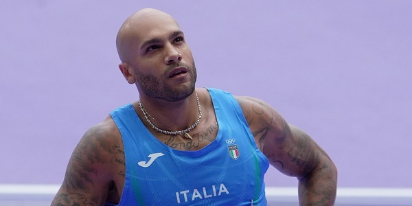 Jacobs sta male, l'avviso ai tifosi sui social: "Sono peggiorato nelle ultime ore..."