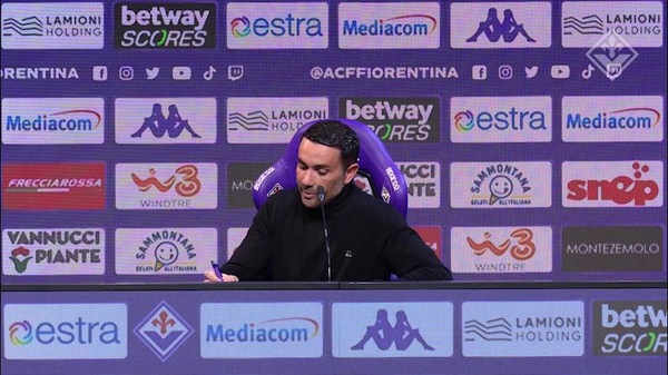 Palladino vota Cristicchi: "É la mia canzone preferita"