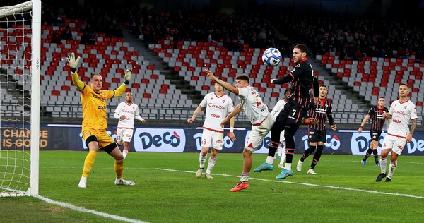 Serie B, vincono Sassuolo e Carrarese. Sampdoria ko, il Bari pareggia in extremis