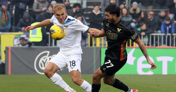 La Lazio frena a Venezia, brutto 0-0: Dia spreca, Baroni fa un regalo alla Juve