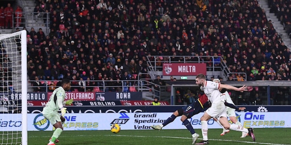 Un Super Bologna, batte 2-1 il Milan. Berrettini ko all'Atp di Dubai