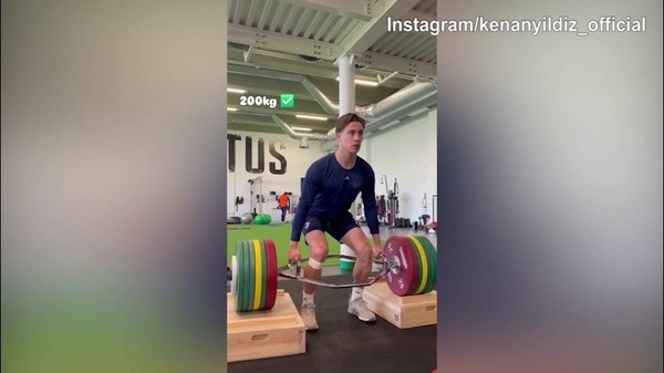 Juventus, Yildiz che forza: il turco solleva 200kg!