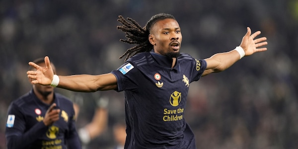 La Juve corre in campionato: Thuram e Koopmeiners stendono il Verona, Thiago Motta accorcia sulle prime. Rivivi la diretta