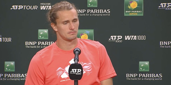 Zverev e la frase in conferenza su Sinner dopo il ko a Indian Wells: "Sto giocando malissimo, per superarlo..."