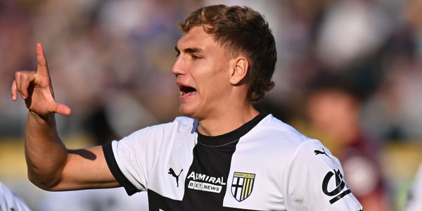 Parma-Torino 2-2: Elmas e Adams illudono Vanoli, la doppietta di Pellegrino salva Chivu