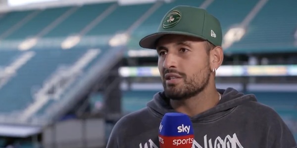 Kyrgios esce allo scoperto: "Io e Djokovic vogliamo cambiare il tennis. Tanti giocatori insoddisfatti"