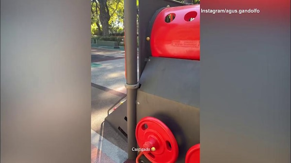 Agustina mette Lautaro in castigo