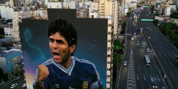 Morte Maradona, le parole del figlio. Il Bayern vuole fare causa al Canada