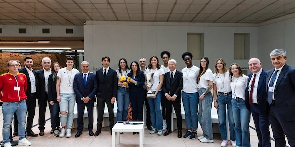 La Roma premiata in Campidoglio per la vittoria della Challenge Cup