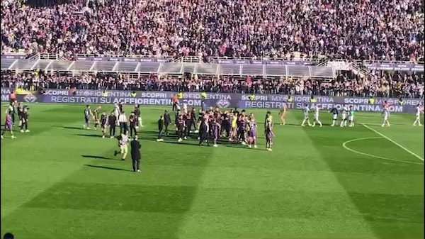 Fiorentina, che festa al Franchi dopo la vittoria contro l’Atalanta