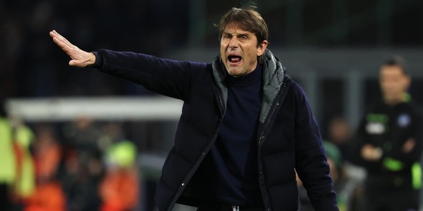 Conte, un aprile da fenomeno: i numeri impressionanti del tecnico del Napoli